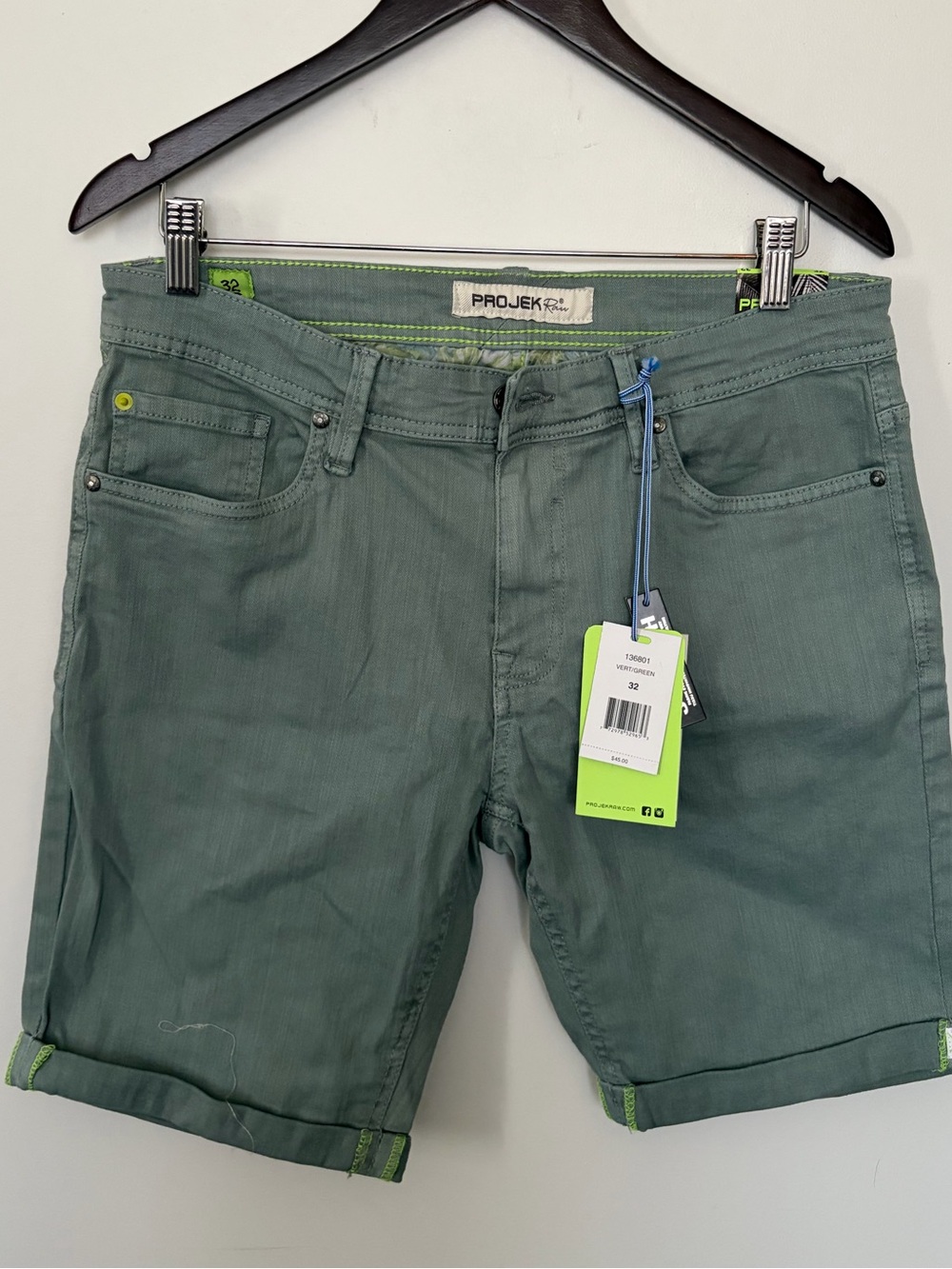 NWT Projek Raw Green Men’s Cargo Shorts  - 32